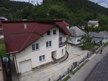 Фото номера Трехместный номер с общей ванной комнатой Гостевой дом Casa Ivascu Moisei г. Мойсей 4