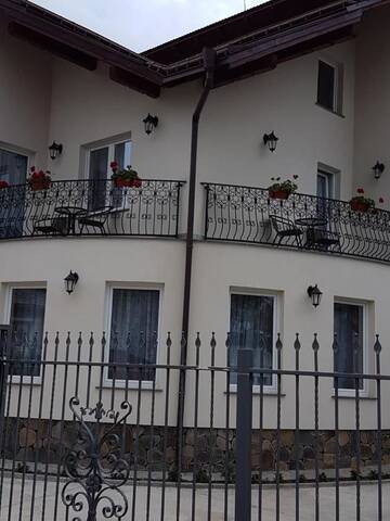 Фото номера Трехместный номер с общей ванной комнатой Гостевой дом Casa Ivascu Moisei г. Мойсей 5