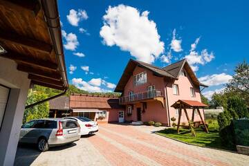 Фото номера Вилла Делюкс Виллы Vila Mery г. Мойсей 56