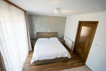 Фото номера Вилла Делюкс Виллы Vila Mery г. Мойсей 33
